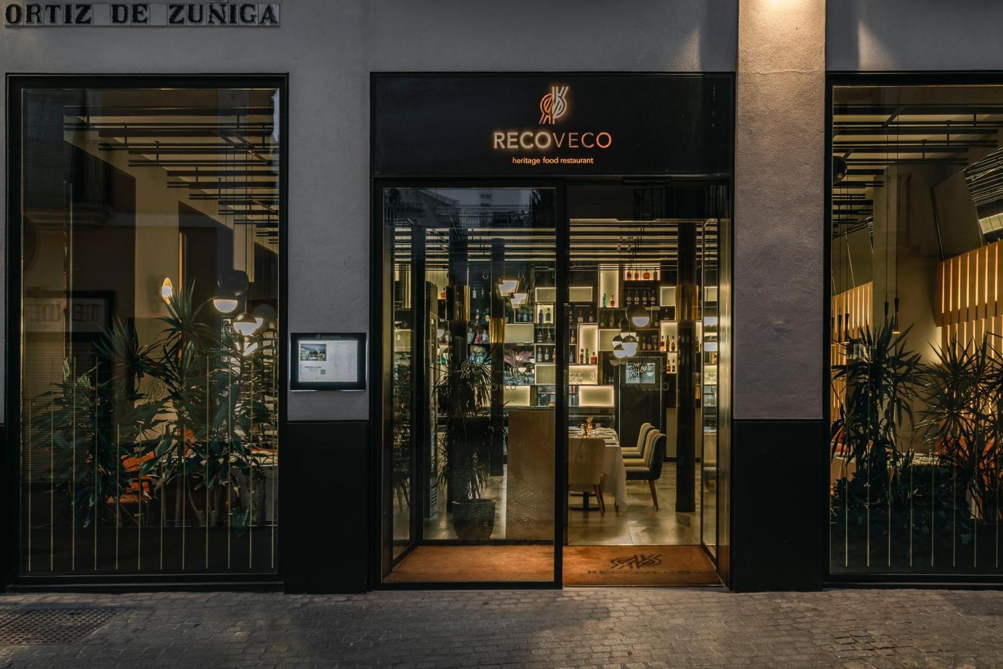 Отель Vincci Seleccion Unuk 5 Gl Севилья Экстерьер фото